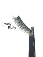 Lade das Bild in den Galerie-Viewer, JUlook. Lovely