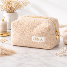 Lade das Bild in den Galerie-Viewer, JUlook. Beauty Bag