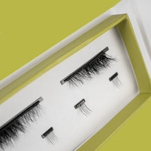 Lade das Bild in den Galerie-Viewer, JUlook. Purely