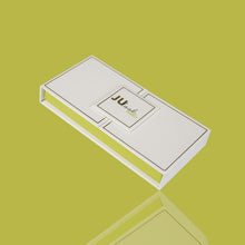 Lade das Bild in den Galerie-Viewer, JUlook. Purely