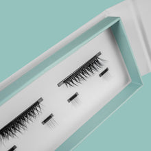 Lade das Bild in den Galerie-Viewer, Magnetwimpern Set Natürlich - 4 Teile Bundle

